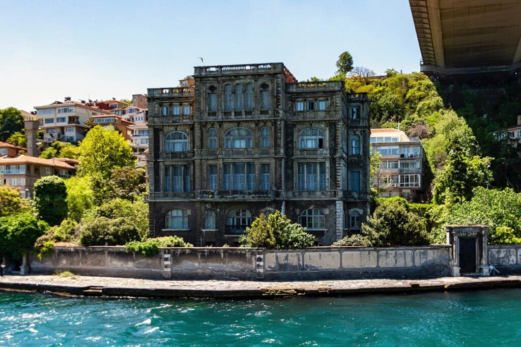 Most Livable 13 Cities in Turkey for Foreigners